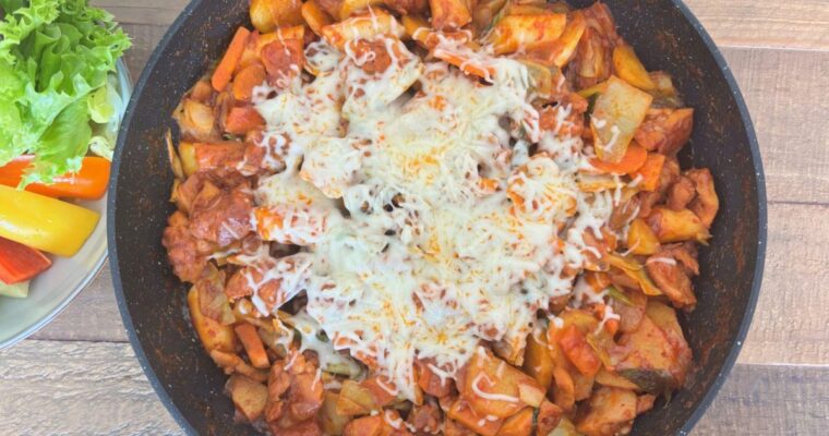 Dakgalbi (Spicy Korean Chicken Stir-Fry)