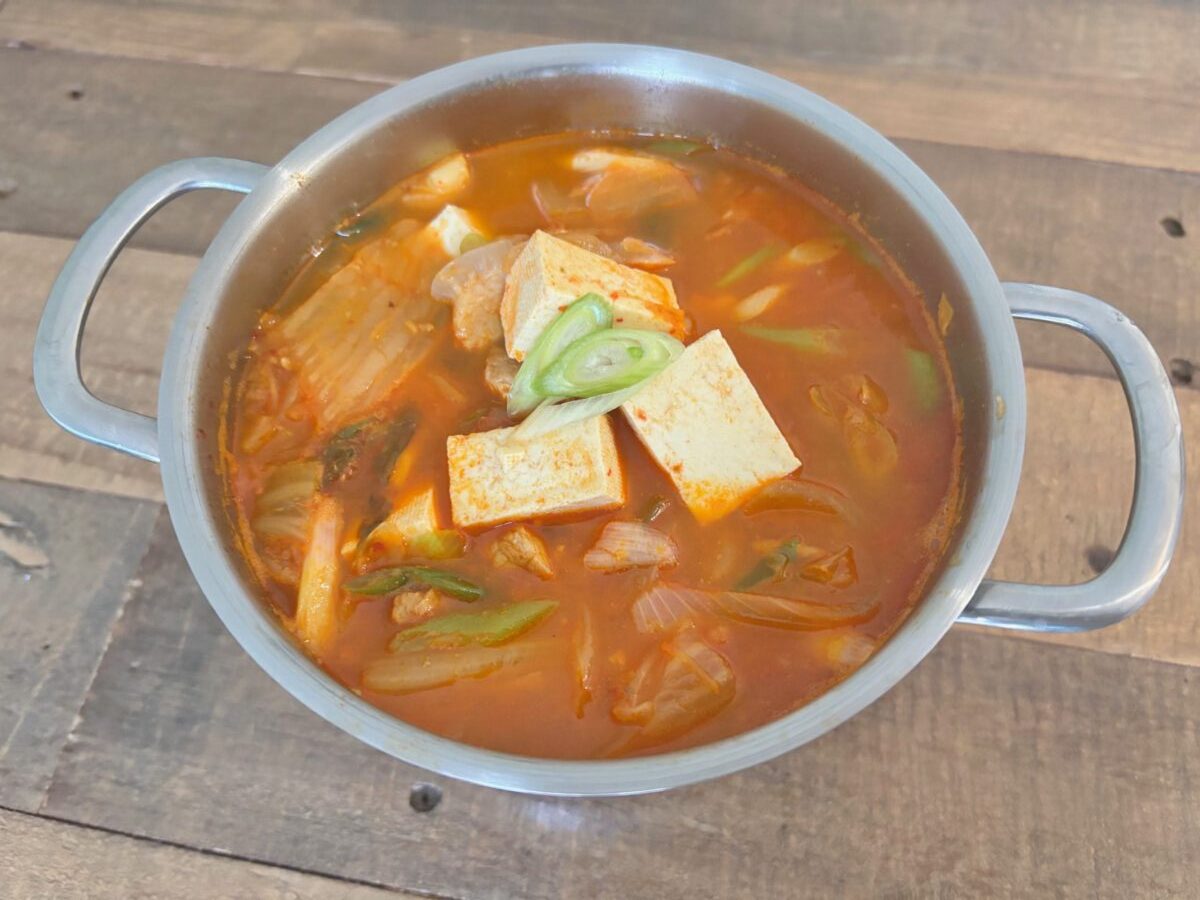 Pork Kimchi Stew (Kimchi Jjigae) 김치찌개
